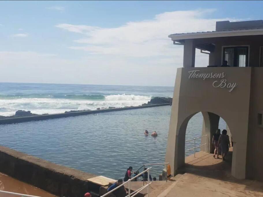 Spacious Seaview Apartment, 62 Perissa