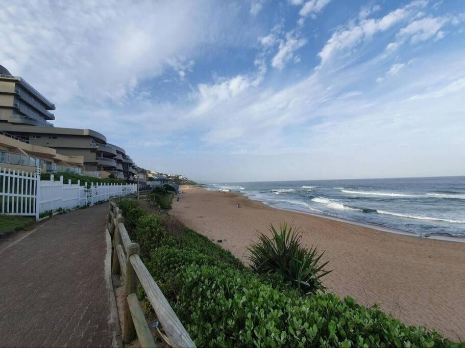 Apartment Spacious Seaview Apartment, 62 Perissa Ballito